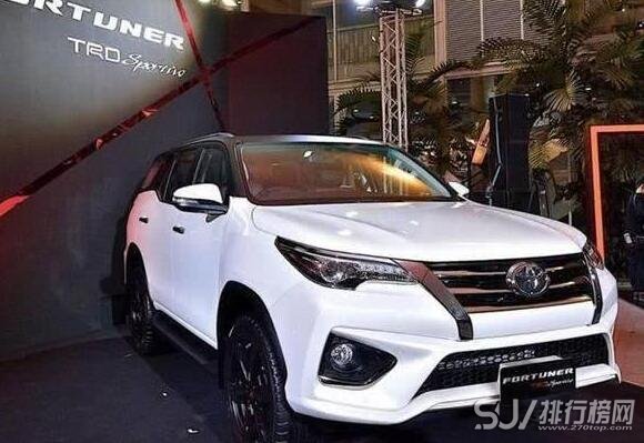 丰田新车型 suv，这款车被称为小霸道