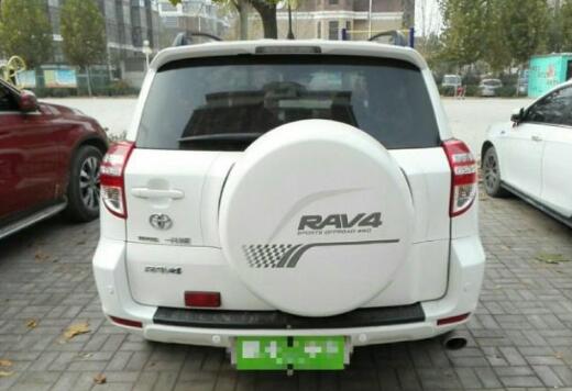 老款rav4哪年的好 2010款丰田rav4其实非常值得买