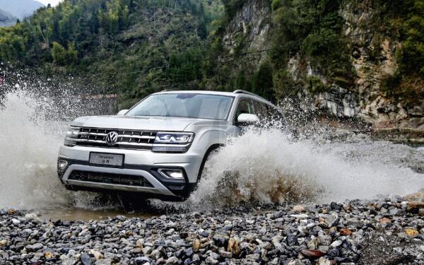 同级别中的大空间suv 上海大众途昂二手车报价 