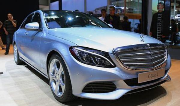 奔驰C260级新车型 全车落地价34万左右