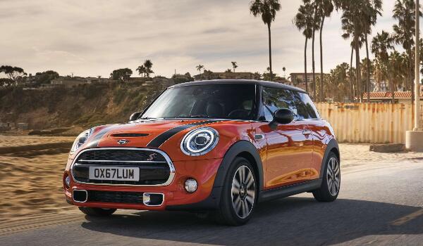 宝马minicooper报价多少钱 落地价仅为25.14万