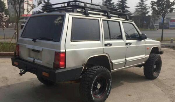 北京jeep越野车报价 北京jeep报价大全(jeep212仅售8万)