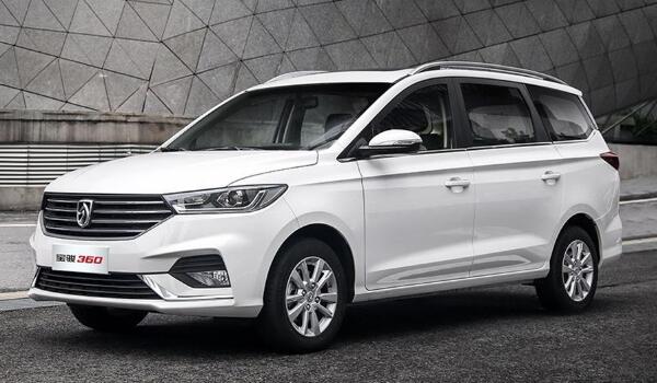 国产mpv6座有哪些 14辆国产6座mpv(宝骏360仅售4万元)