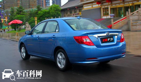 宝骏310和比亚迪f3哪个好 比亚迪f3动力强空间大(宝骏310配置丰富)