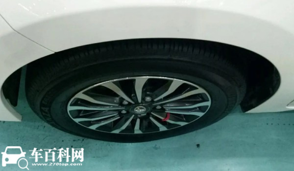 卡罗拉锐放轮胎尺寸 锐放轮胎尺寸为225/50 r18