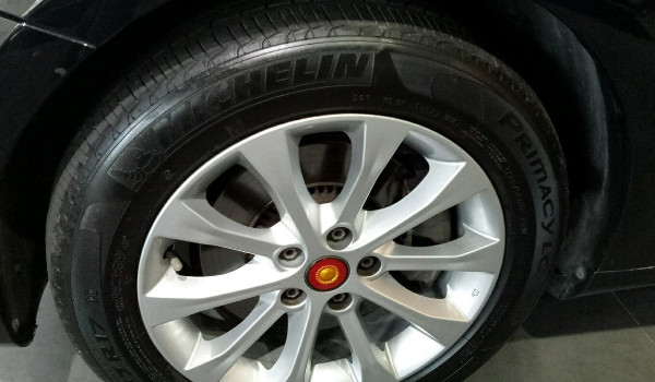 红旗h7轮胎尺寸 红旗h7的轮胎型号(225/55 r17)