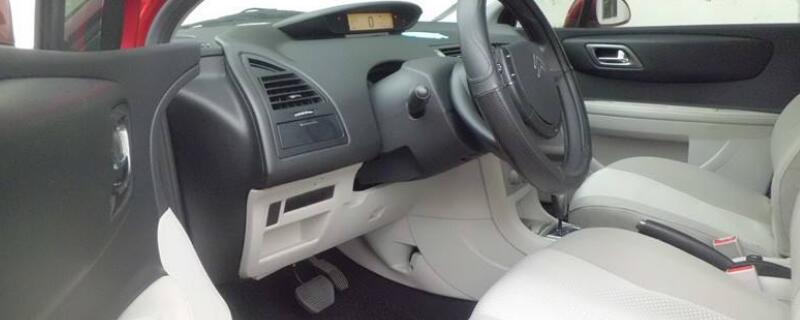 p档点火后原地预热不踩刹车
