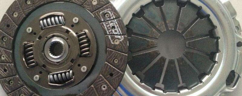 手动挡档位突然变得很重