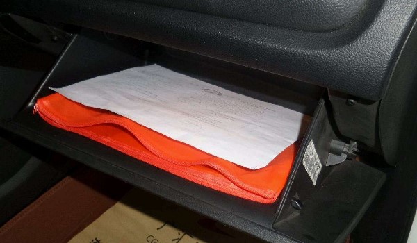 起亚k3空调滤芯怎么换