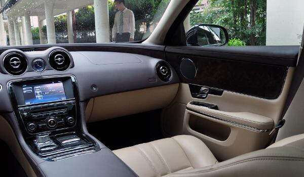 坐副驾驶有什么讲究