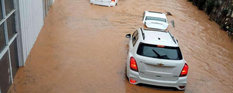 水淹多高才算泡水车