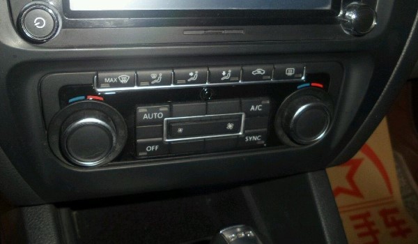 大众开内循环ac自动打开