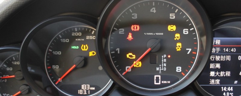 车放多久要开一次