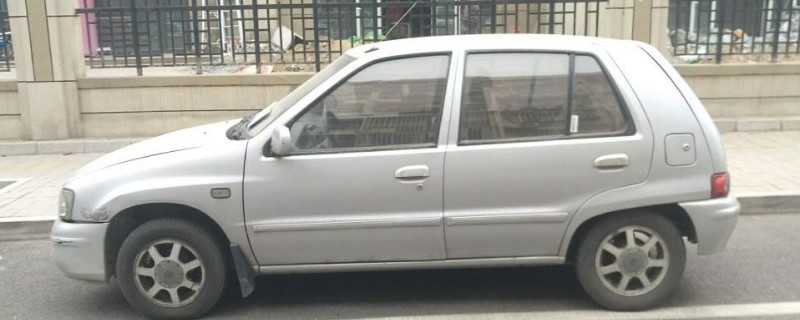 国一国二是哪年的车