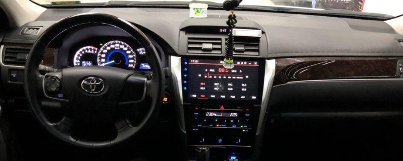 车载显示屏怎样看电影