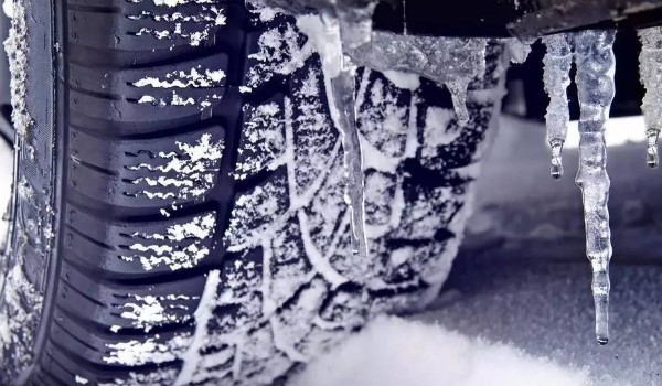 一到冬天轮胎就没气
