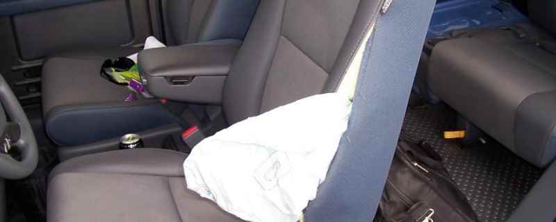 侧气囊在哪个位置,座套该怎样安装