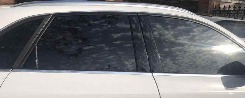 汽车贴膜有点小气泡