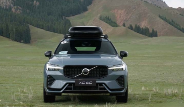 沃尔沃xc60报价 沃尔沃XC60的官方指导价在39.69-45.89万元之间