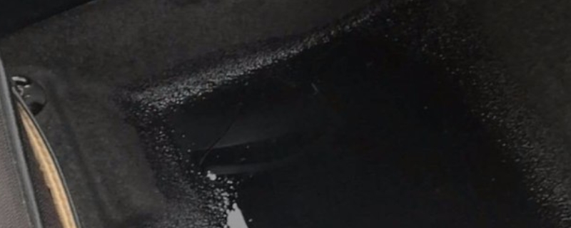 车里面进水了怎么弄干